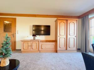 Apartment Hochfeld-3 by Interhome