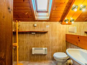 Apartment Mansarda Pineta by Interhome