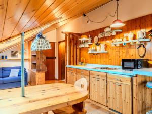 Apartment Mansarda Pineta by Interhome