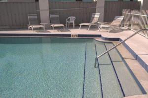 Village West Unit 101