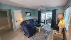 Village West Unit 101