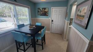 Village West Unit 101