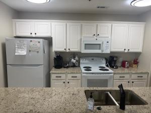 Lake Ozarks Get Away