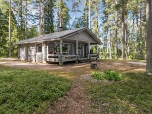 Holiday Home Kivilöytö by Interhome