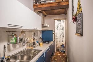 Spacious 2BR with 2 Ensuite Baths in Florence