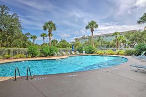 Walk to Beach Hilton Head Resort Condo with Pools!