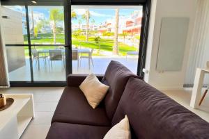 New flat with terrace & pool close to Torrevieja beaches