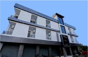 Vinayak guest house