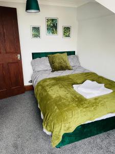 Seafront Comfort Apt Free WiFi Parking