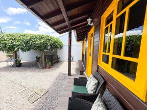 CASA FOCA 271 - casa aconchegante com piscina, churrasqueira, mesa de sinuca e pebolim