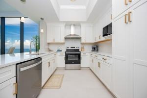 Phoenix Gulf Shores II 2501