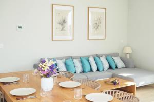 Penthouse duplex with jacuzzi, 5 min to beach