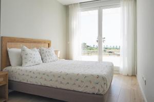 Penthouse duplex with jacuzzi, 5 min to beach