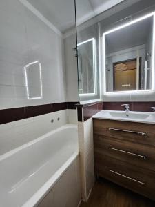 Résidence le Village de Cap Esterel - maeva Home - Appartement 2 pieces 5 personnes Selection MAE-3658