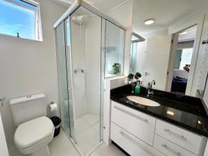 Centro, 2 Suítes, 3 Ar, Vista, 600m mar, Kit Praia