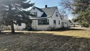 Cozy 2nd Floor Suite- in Hecla