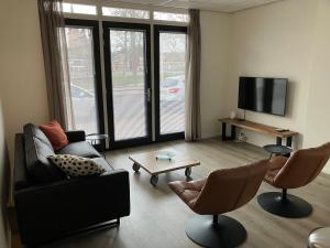 Stads appartement aan de voet van Oldehove 2-kamer