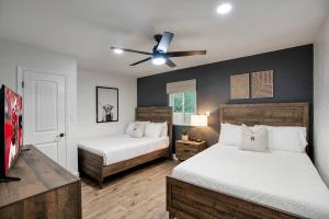 Mountain Vista - 5BR Home with Mountain Views