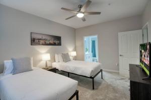 Modern 2-BR Condo North Scottsdale