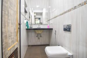 Diamond Villa - The Dream Stays ll pvt pool ll 2AcRooms ll WiFi