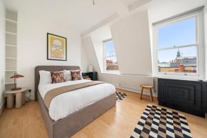 Most Central Soho Apartments