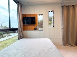 Conteiner Campeche-Vista Parcial Mar-50m da Praia