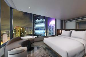 AC Hotel by Marriott Manila