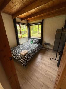 Cabaña Yarumero OVNI en las Montañas Tabio