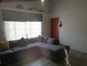 casa familiar vista a la cordillera con estacionamiento