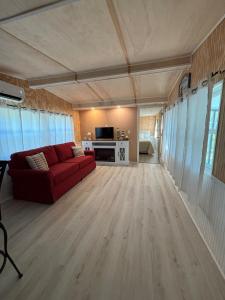 Prime Crystal River location!