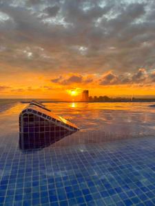 Stunning 1 bdrm1 bath amazing views