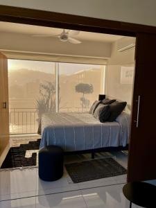 Stunning 1 bdrm1 bath amazing views