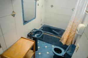 Muña Spacious and Family-Friendly Stay in San Blas