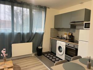 Charming studio with sleeping area near Paris et Disneyland