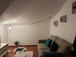 Quiet Cozy Apt MQ2 & Near Beach & Mountain View