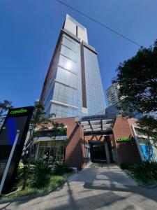 Wide Unique view of Jardins 2 bedrooms 2 bathroom