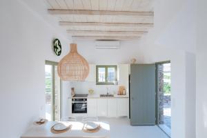 White Cliff Villas Paros