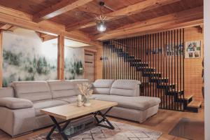 Dom to za mało ! Jacuzzi boiska plac zabaw ognisko