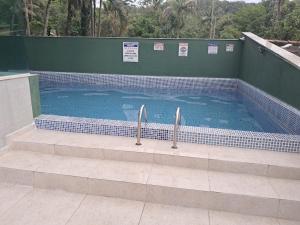 Apartamento na praia da Enseada, Aceita pets