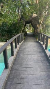 Amazon Condo, Building B, ground floor with direct pool access