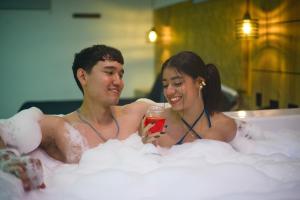 Hotel California City