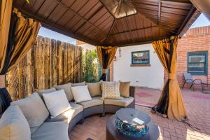 Historic W University | Walk to 4th Ave + Trolley