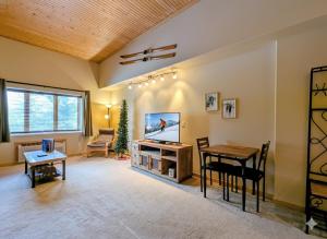 Gateway Lodge 5062 by SummitCove Lodging in Colorado