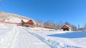 Luxury Family Lodge - Pool, Spa & Tennis Paradise