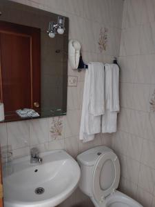 Hostal Rivera Atocha 79