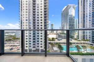 Modern and Cozy 1BD Apt with Gym & Pool