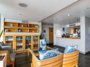 Lagoon Shoreline 2 Bedroom Apartment