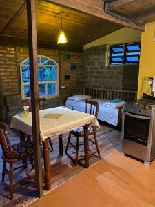 Casa rústica com trilha pro mar