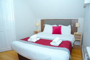 Broadfield Park Hotel by Belvilla