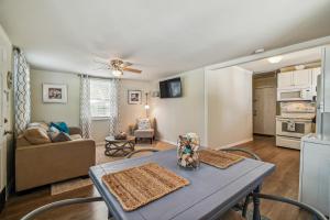 Downtown Bungalow #1